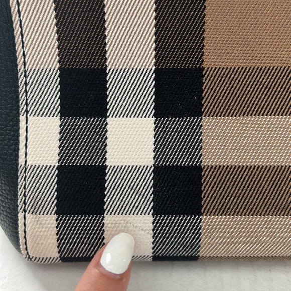 Burberry Canterbury Nova Check Handbag - Picture 7 of 9